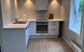 Sentral Leilighet I Mosterhamn